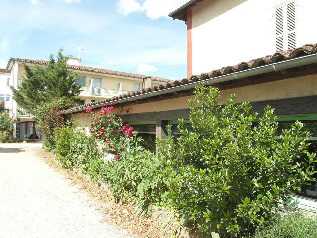 Hôtel Restaurant Le Périgord Maurs Exterior foto